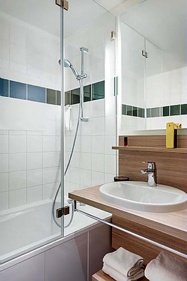 ibis Styles Paris Velizy