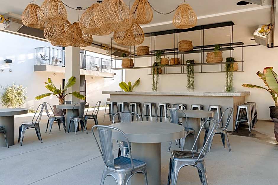 The Lum Hotel Los Angeles Stadium District