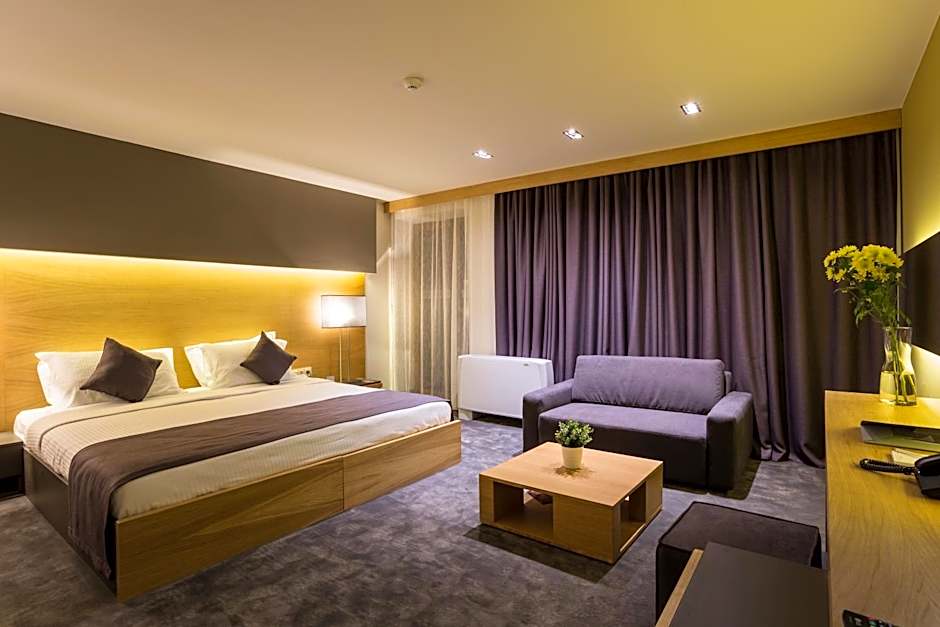 Zdjęcie 1 z 2 — Junior Suite, Terrace