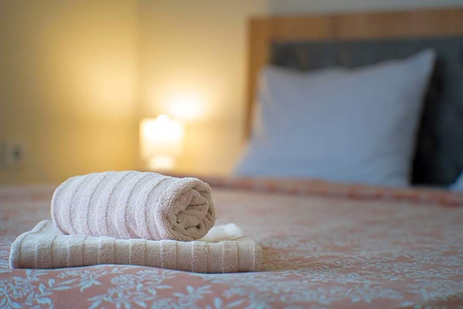 WOW studios for rent - bul Montevideo 25A - B