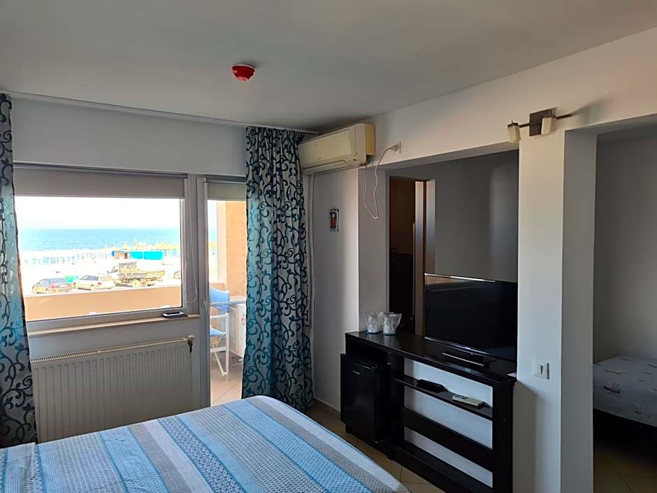 Vila Dini(La Rogojini)