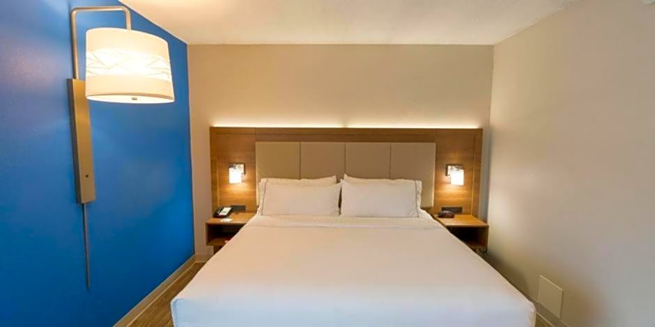 Holiday Inn Express Hotel & Suites Brentwood North-Nashville Area, an IHG Hotel