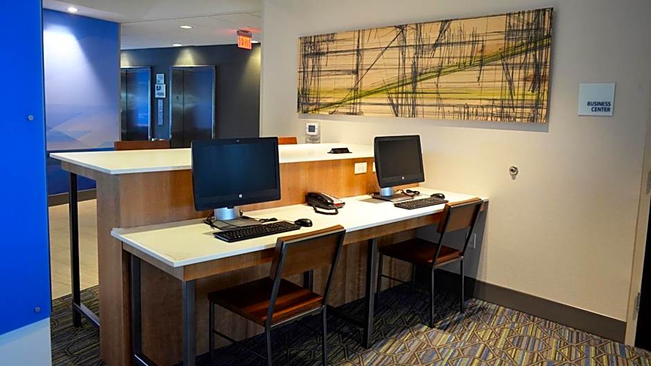 Holiday Inn Express & Suites - Jacksonville W - I295 and I10 By IHG