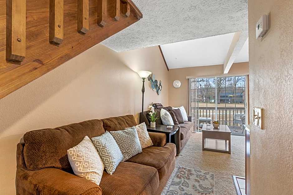 2 Bed 2 Bath Fall Creek Condo