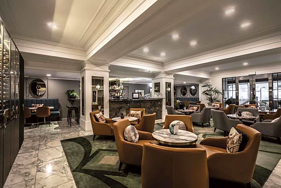 The Savoy Hotel on Little Collins Melbourne