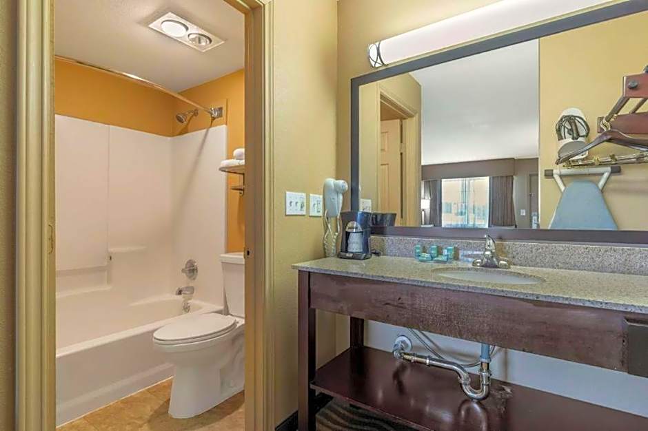 Best Western Taylor Inn