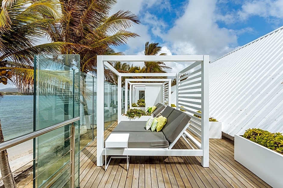 Tropical Attitude, 3 Star