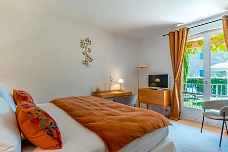 Superior Double Room with Private Garden