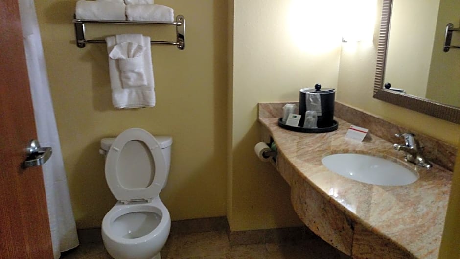 Holiday Inn Express Hotel & Suites Perry By IHG