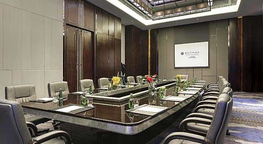 Pullman Yantai Center