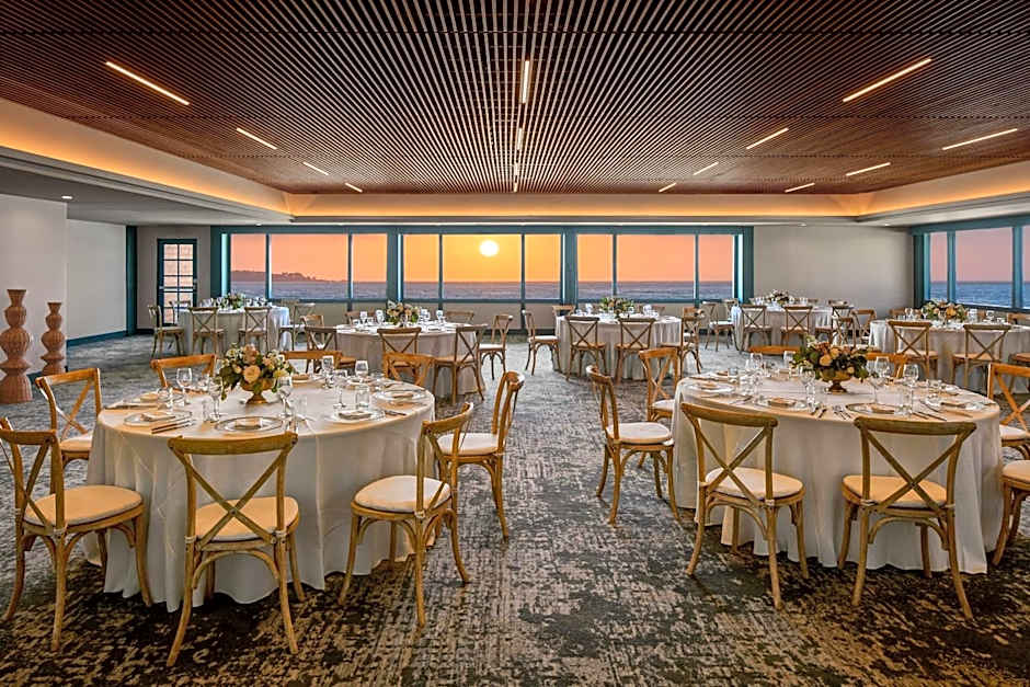 Monterey Beach Hotel, a Tribute Portfolio Hotel