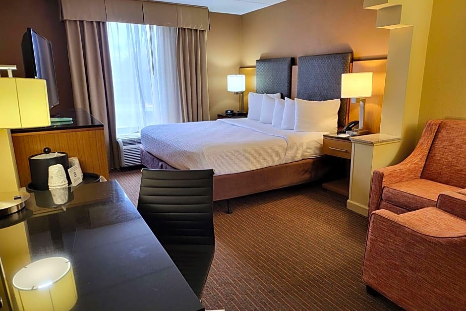 Wingate by Wyndham Greensboro-Coliseum