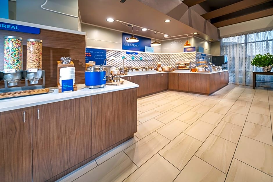 Holiday Inn Express Hotel & Suites Pasco-TriCities, an IHG Hotel