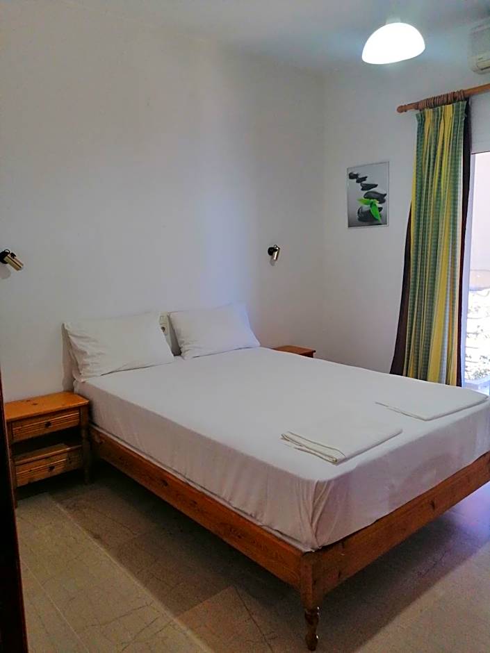 Jason Rooms & Studios