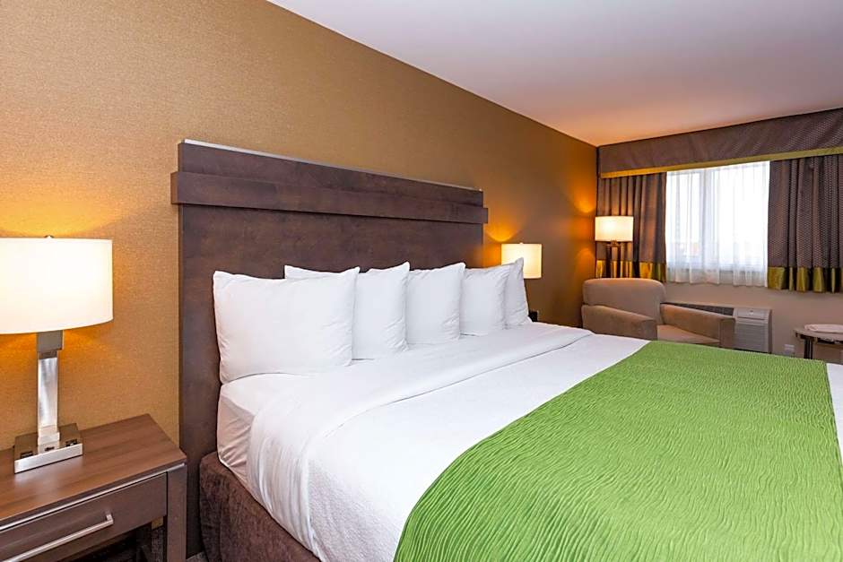 Quality Inn & Suites Matane