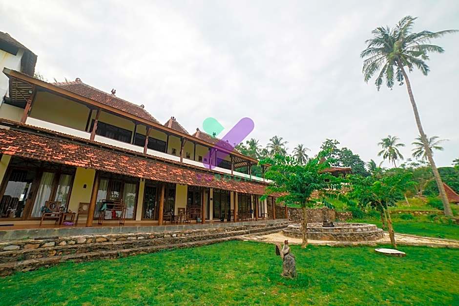 Arys Lagoon Bungalow & Hotel