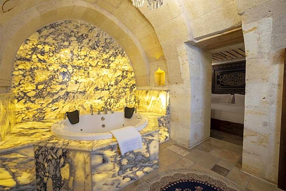 Elika Cave Suites & Spa