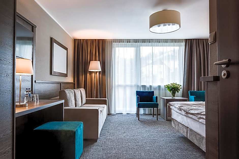 Hotel Konradówka Wellness & SPA - 300 metrów do centrum