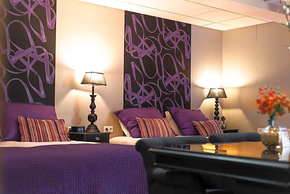 Hotel Sebastians