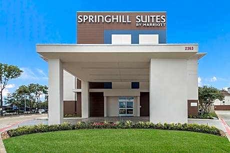 SpringHill Suites by Marriott Dallas NW Highway at Stemmons/I-35E