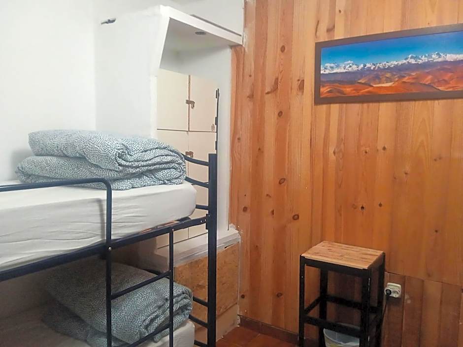 Albergue Gatera House