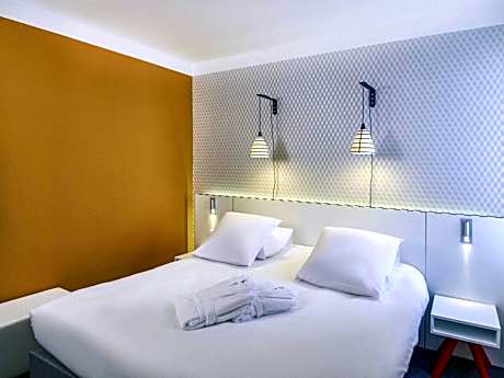 Superior Double Room with King Bed