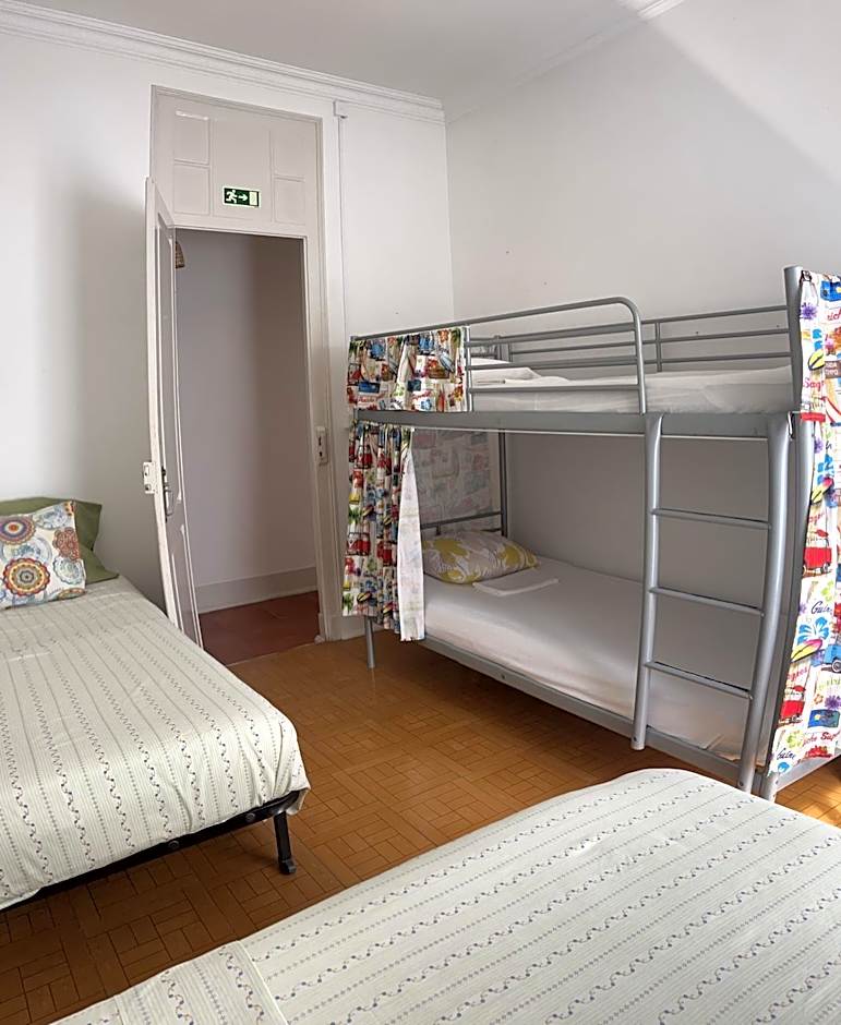 Peniche Hostel