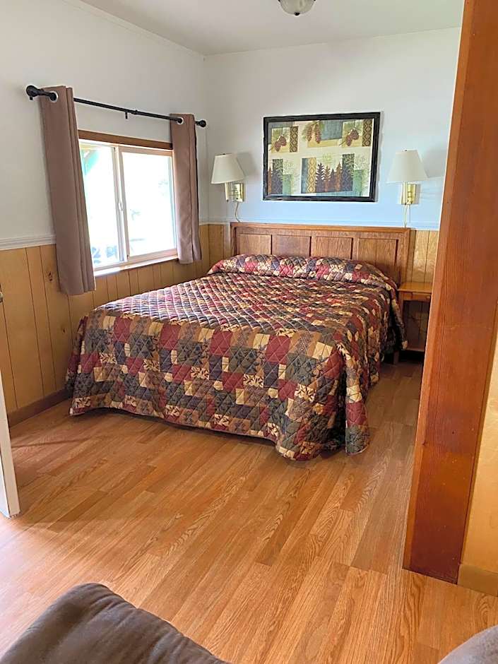 Oceanside Ocean Front Cabins