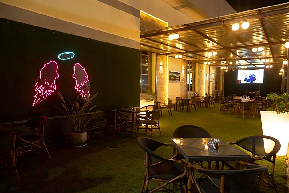 Jewel Sport City and Aqua Park