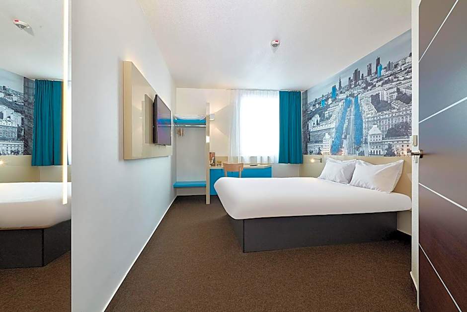 B&B Hotel Warszawa-Okęcie