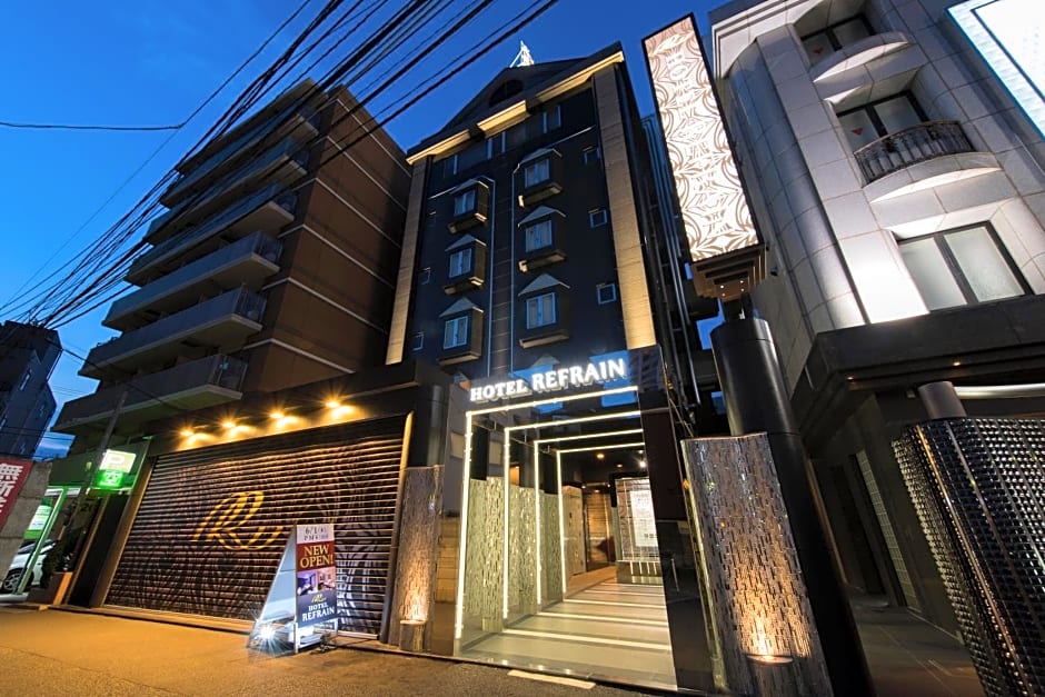 HOTEL REFRAIN