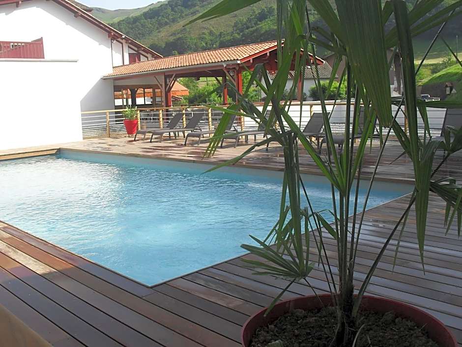 Logis Hotel Andreinia & Cabanes