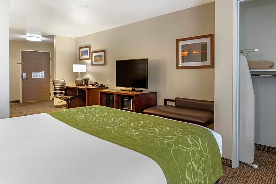 Comfort Suites Fernley