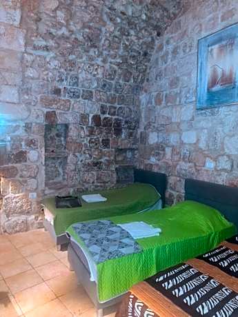 Quadruple Room with Private Bathroom