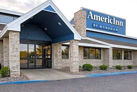 AmericInn by Wyndham Fergus Falls - Conference Center
