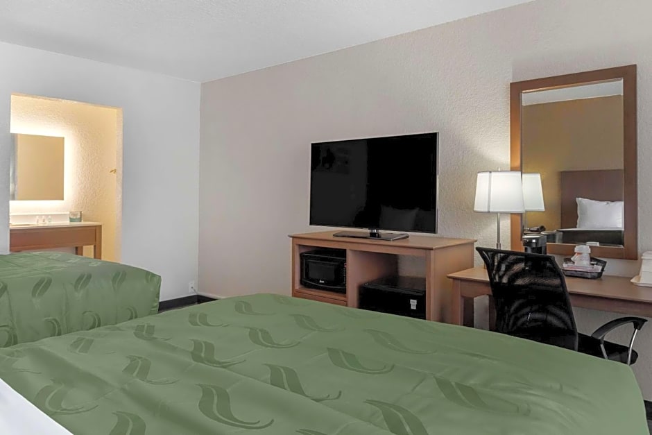 Quality Inn Saint Petersburg North-Tampa Bay