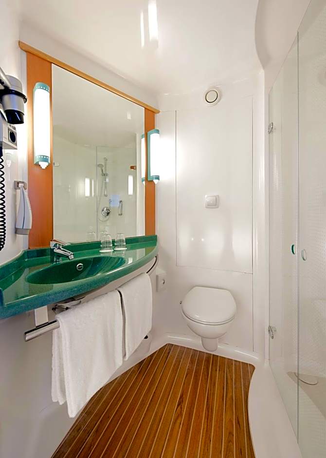 Ibis Budget Valencia Aeropuerto