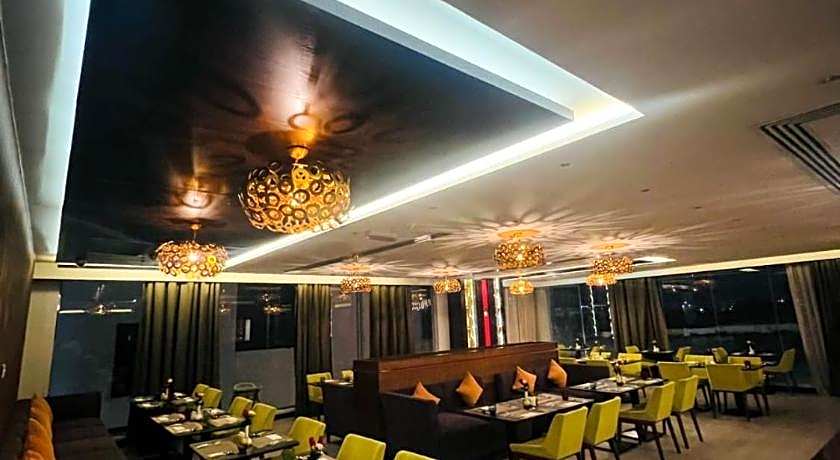 Carnelian Muscat - Airport Hotel