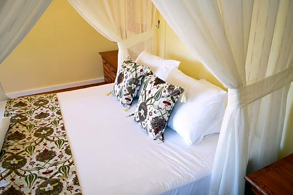 Kabak Avalon Bungalows