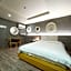 Hotel M story