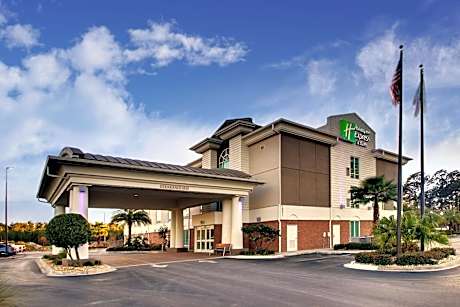 Holiday Inn Express Hotel & Suites Jacksonville North-Fernandina By IHG