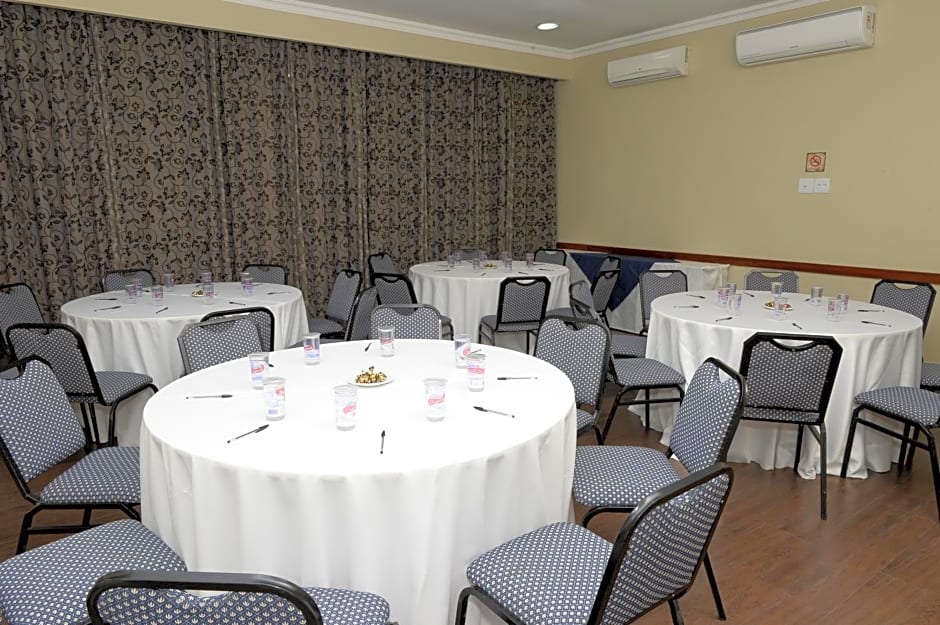 Hotel Colonial Plaza