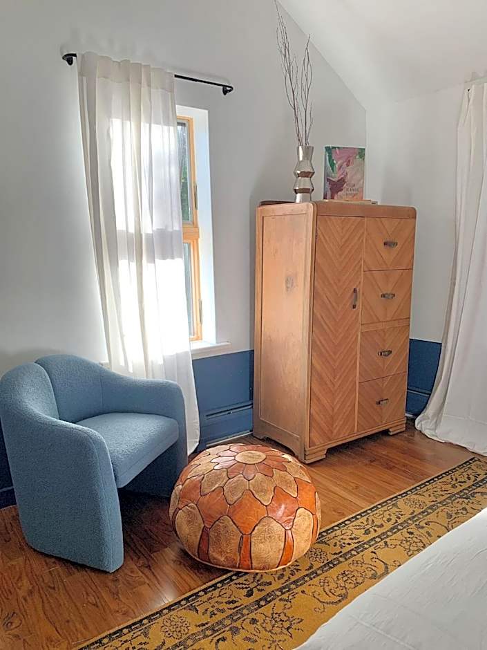 The Trail in Adams - Berkshires' Art Hotel