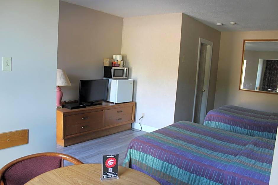 Foto 1 di 14 di 2 Double Beds