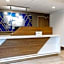Holiday Inn Express & Suites Lancaster by IHG