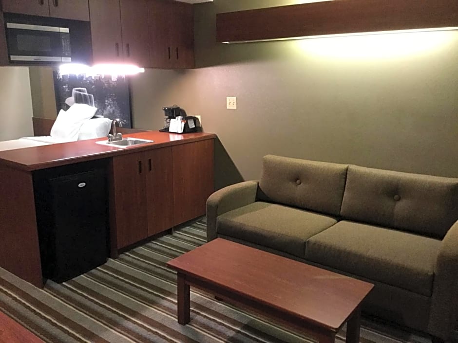 Super 8 by Wyndham Harbison/Parkridge Hospital