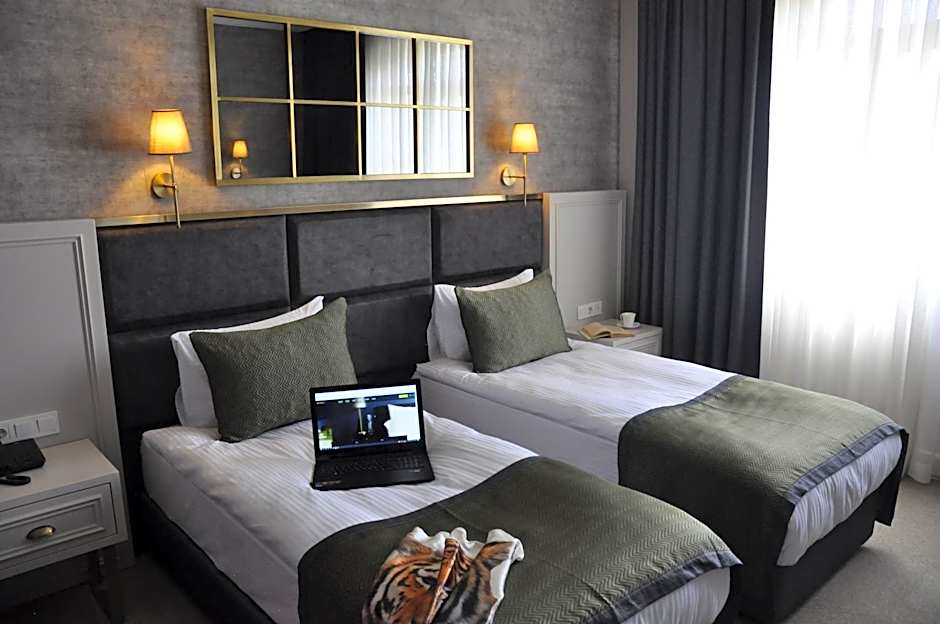 CONNECT THERMAL HOTEL