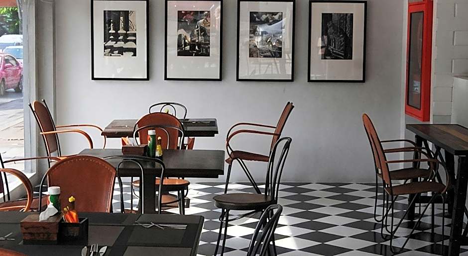 Cacha Hotel Bangkok - Near BTS Ratchathewi & Siam