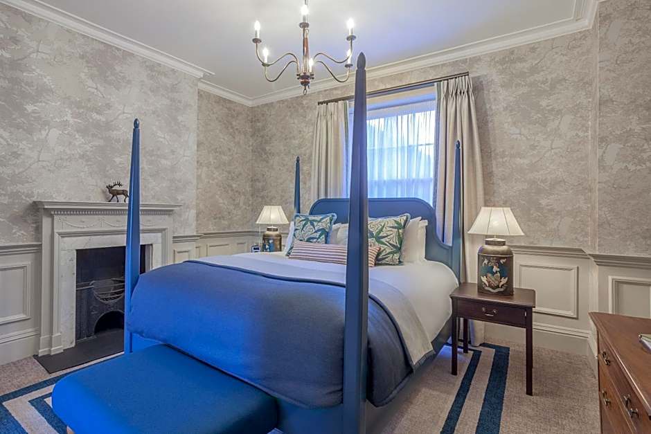 Richmond Hill Hotel