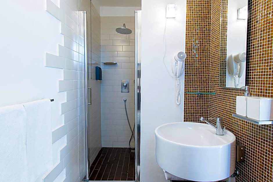Marina 10 Design Hotel & SPA